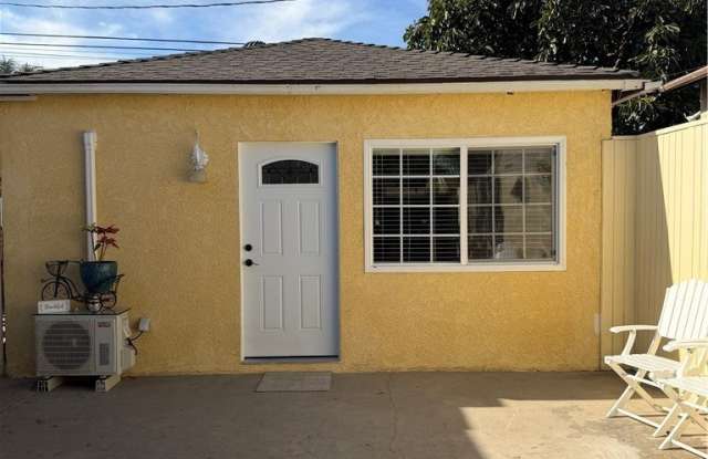 12715 Brock photos photos