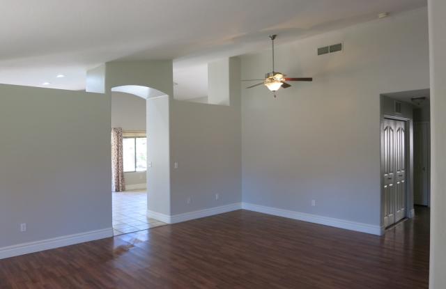 566 West Princeton Avenue - 566 West Princeton Avenue, Gilbert, AZ 85233