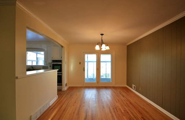 6850 South Downing Circle West Gallery 3