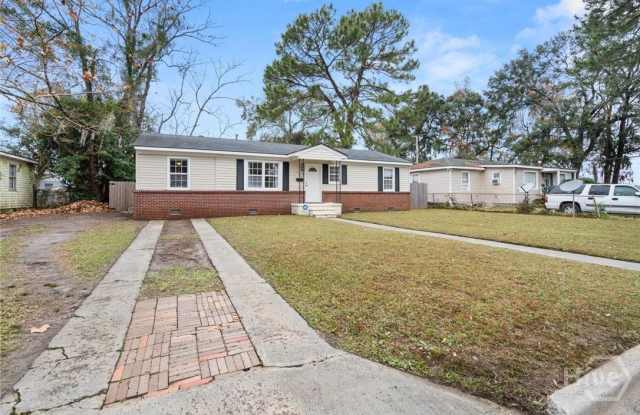 325 Manor Drive Gallery 3