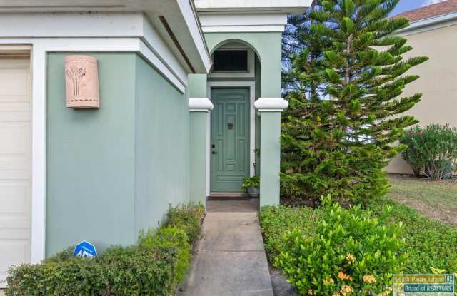 36 Harbor View Gallery 2
