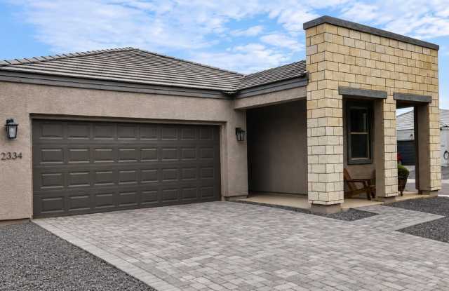 2334 E Levi Drive Gallery 2