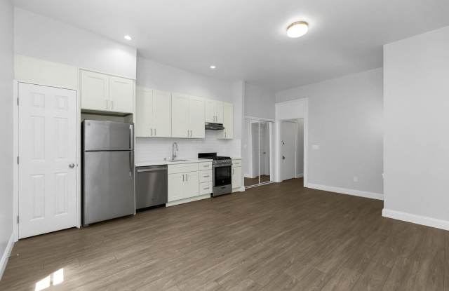 564-570 Grove Street; 569-573 Birch Street photos photos