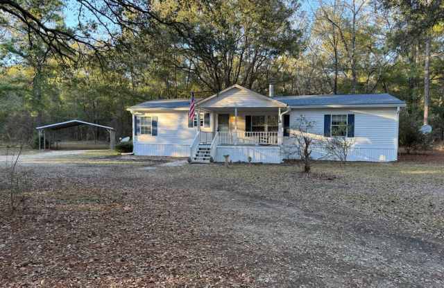 Double Wide Nestled on 5 Acres in Crawfordville - 11 Gianni Lane, Crawfordville, FL 32327