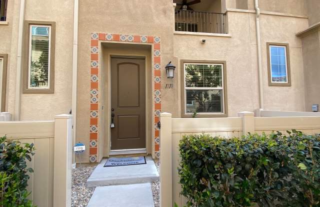 3 bed, 3.5bath wihtin The Pacific Ridge Community in Oceanside photos photos