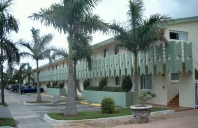980 NE 170 Street 104 - 1 - 980 NE 170th St, North Miami Beach, FL 33162
