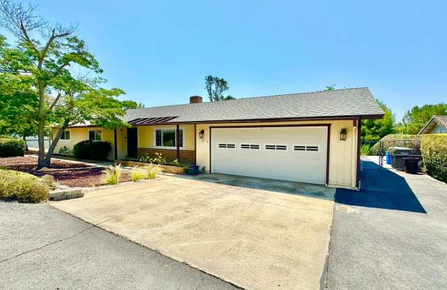 Awesome Single-Story Ranch-Style Home with Country Appeal, Spacious Backyard and Patio and Views Looking Out! photos photos