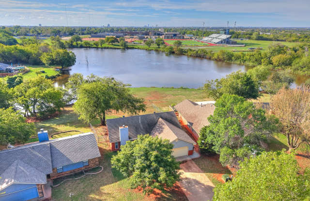1900 Gray Fox Dr Gallery 2