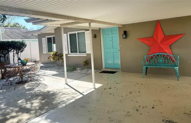 2054 BROADWAY photos photos