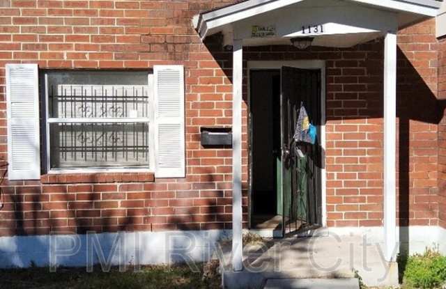 1131 Phelps St photos photos