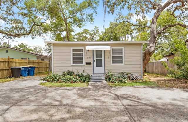 904 LAKEVIEW ROAD photos photos