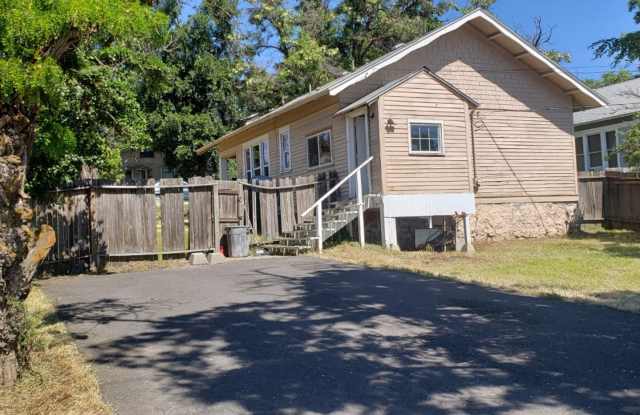 Adorable 3 bedroom 1 bath located in cheney photos photos