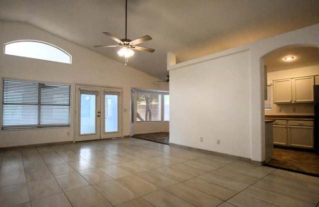 5963 West Mercury Way Gallery 4