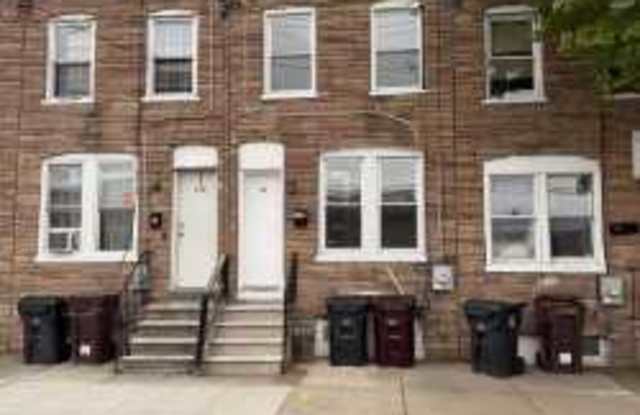 128 Lower Oak St photos photos
