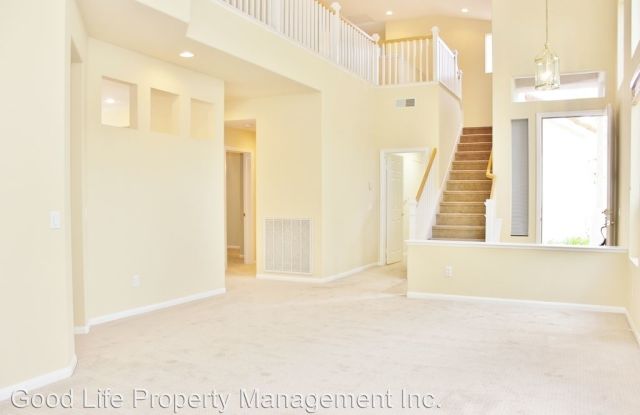 11663 Tree Hollow Ln Gallery 3