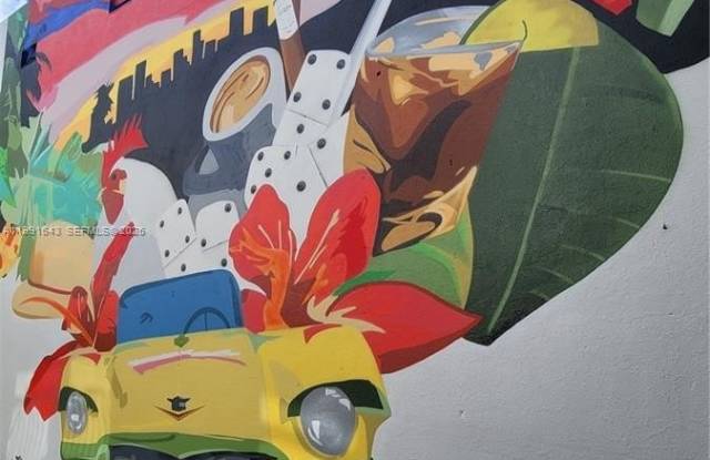 1335 SW 8th St photos photos