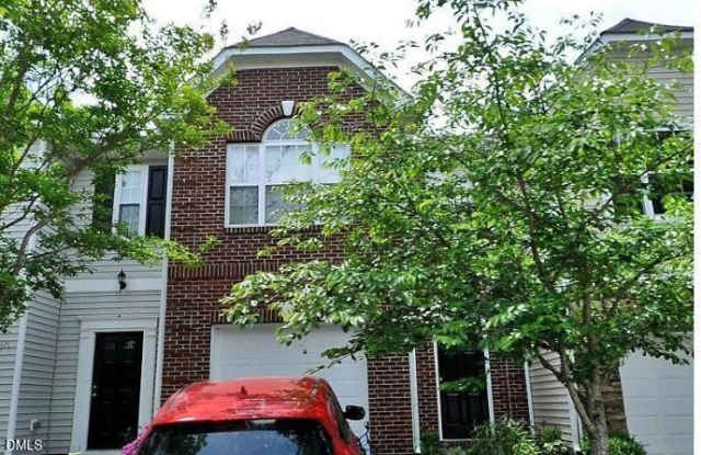 522 Writers Way - 522 Writers Way, Cary, NC 27560