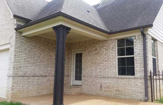 7396 MACON Gallery 4