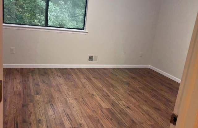 20 Wood Acres Drive Gallery 4