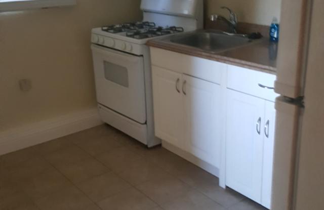 811 Second St photos photos 811 Second St photos photos