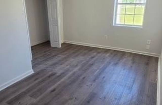 2911 BROWNS STORE Road Gallery 2