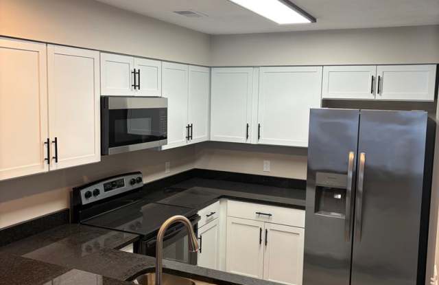 3 Bedroom 2 Bath Condo photos photos