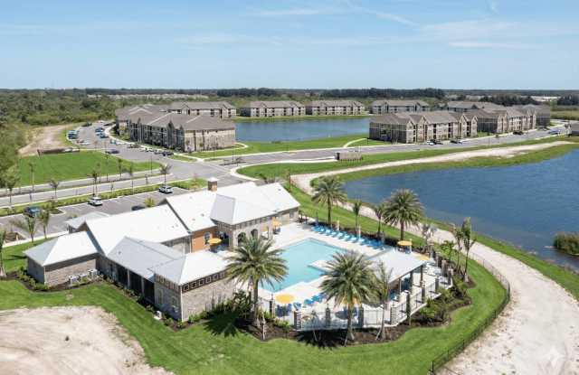 Cocoa Grand Apartments Gallery 2