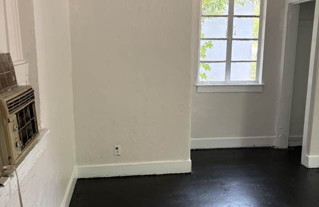 804 North Harding Street - 2 Gallery 2