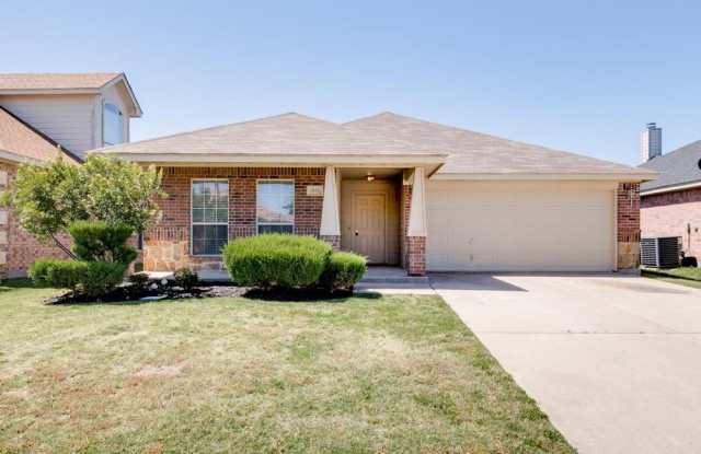 3132 Royal Crest Drive - 3132 Royal Crest Drive, Fort Worth, TX 76140