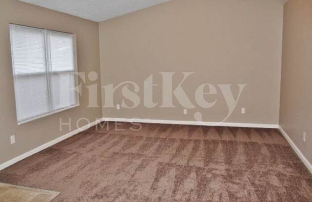 1017 Ebony Circle Gallery 3