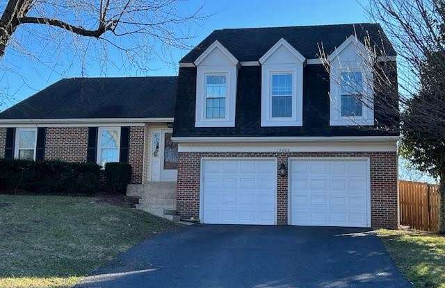 13403 POPLAR WOODS COURT - 13403 Poplar Woods Court, Chantilly, VA 20151