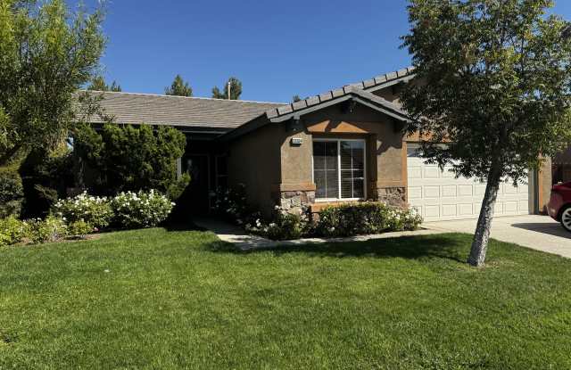 13324 Luna Road Gallery 1