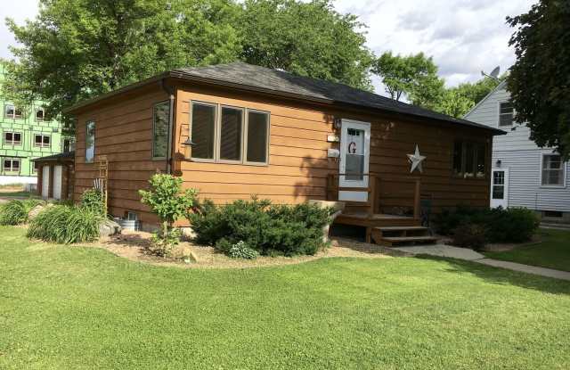 202 Dane Street - 202 Dane Street, Mankato, MN 56001