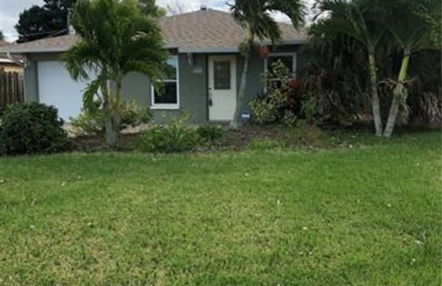 668 108th AVE N - 668 108th Avenue North, Naples Park, FL 34108