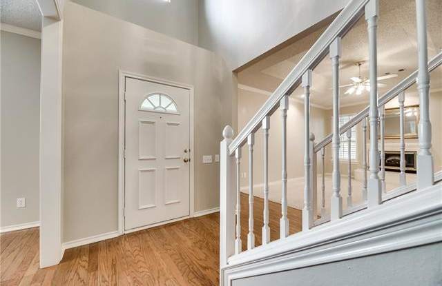 1222 Wooded Trail Gallery 3