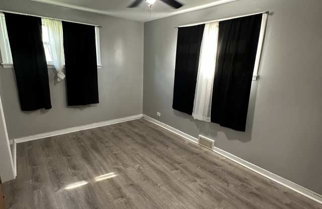 900 West Vermont Street - 1 Gallery 4