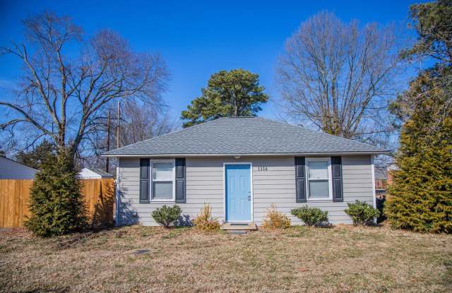 2 Bed 1 Bath Near Regency Mall photos photos