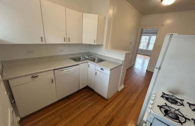 2312 West Wilson Ave. photos photos