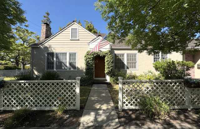 Charming Updated 4BR Home on Prime Corner Lot in Old Palo Alto photos photos