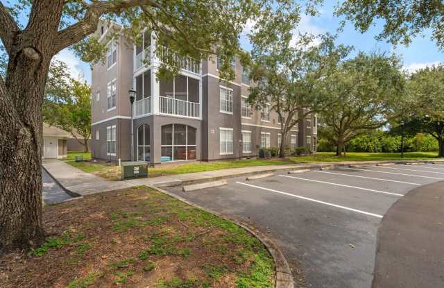 Freshly Updated 2-Bedroom Apartment with Great Amenities photos photos
