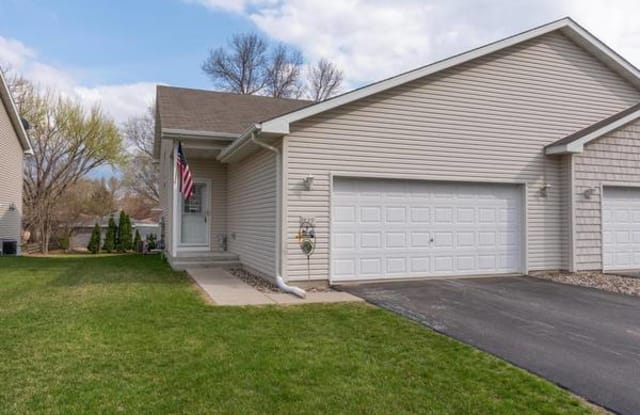 839 Ravoux Cir - 839 Ravoux Road, Chaska, MN 55318