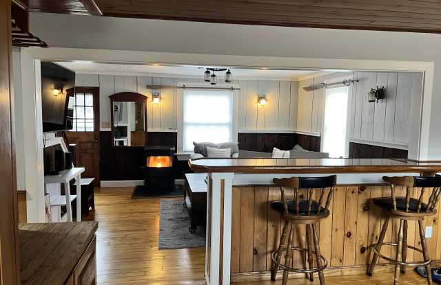 214 Temple Avenue Gallery 4