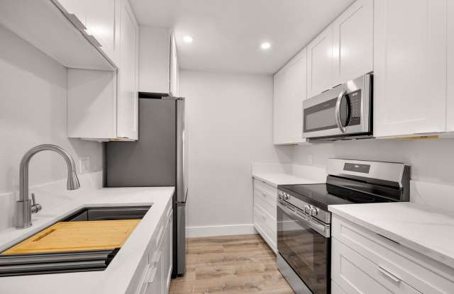 Fully Renovated 2-Bedroom Condo - Everything is NEW! photos photos