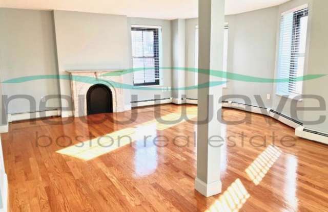 586 Massachusetts Ave. - 586 Massachusetts Avenue, Boston, MA 02118