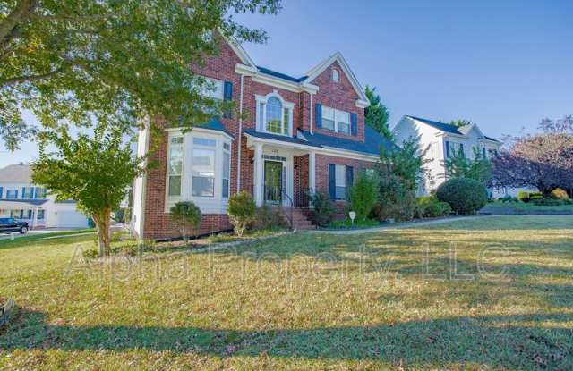 120 Windsong Dr Gallery 2