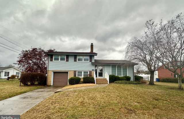 322 LAKE DRIVE photos photos
