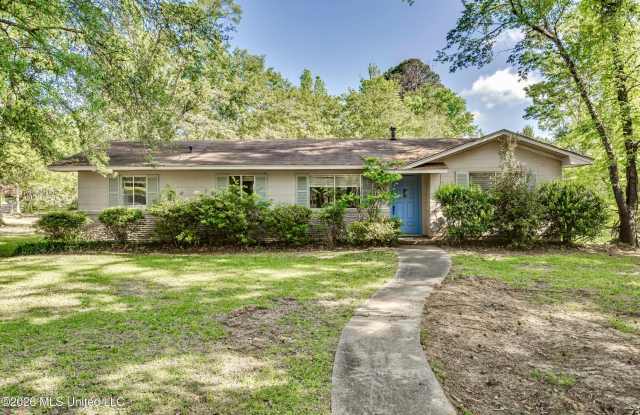 823 Dunton Road photos photos