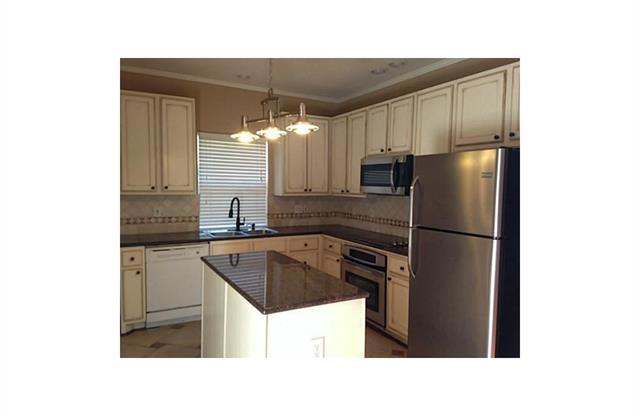 9225 Longview Drive Gallery 2