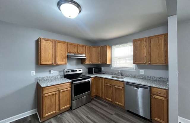 8 Transverse Avenue photos photos