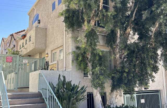 4432 Ensign Avenue photos photos